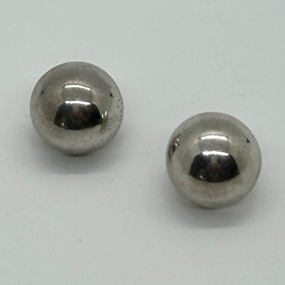 Sterling Silver Stud Earrings Round Lightweight Minimalist Buttin Classic 18 MM